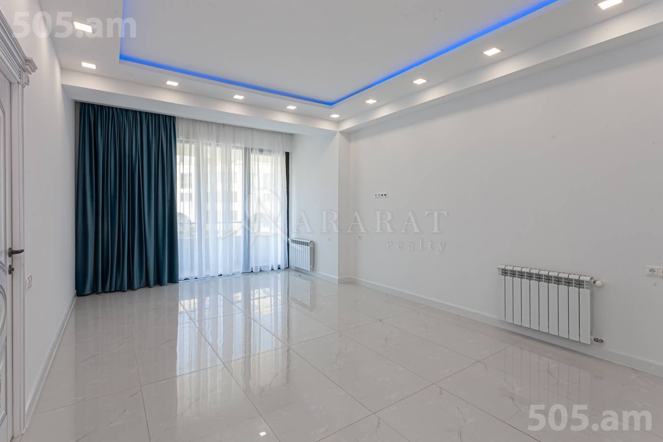 3 սենյականոց բնակարան  , Կենտրոն Երևան, 152087