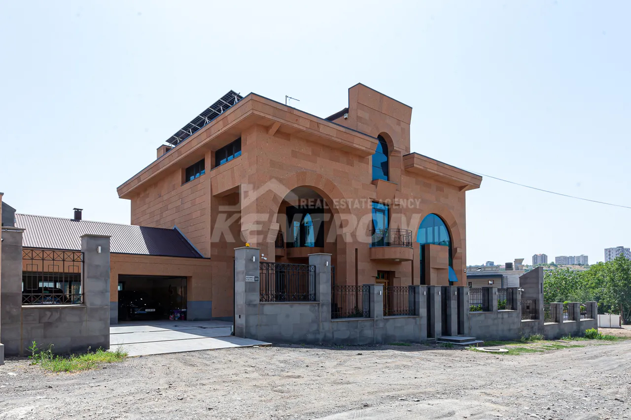 Առանձնատուն  Ալմա-աթայի փող, Ավան Երևան, 157389