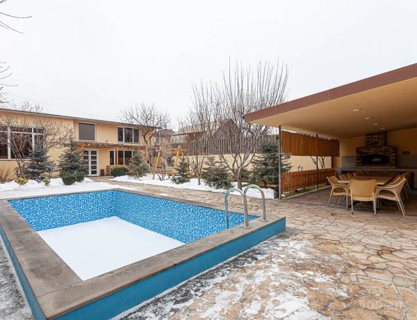 arandznatun-vacharq-Kotayk-Jrvejh