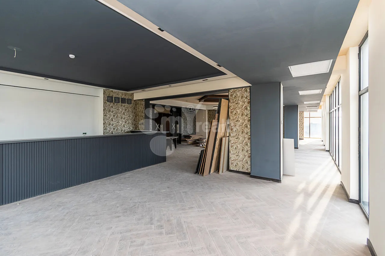 Commercial property for rent Charents St, Center Yerevan, 160653