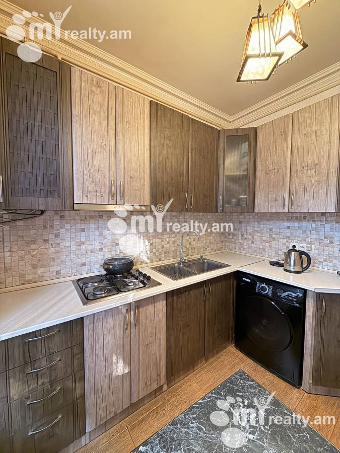 3 սենյականոց բնակարան  Կոմիտասի պող, Արաբկիր Երևան, 158528