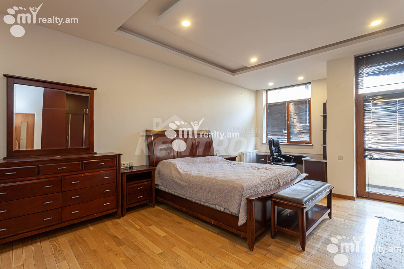 4 bedroom apartment for rent Azatutyan Ave, Arabkir Yerevan, 154363