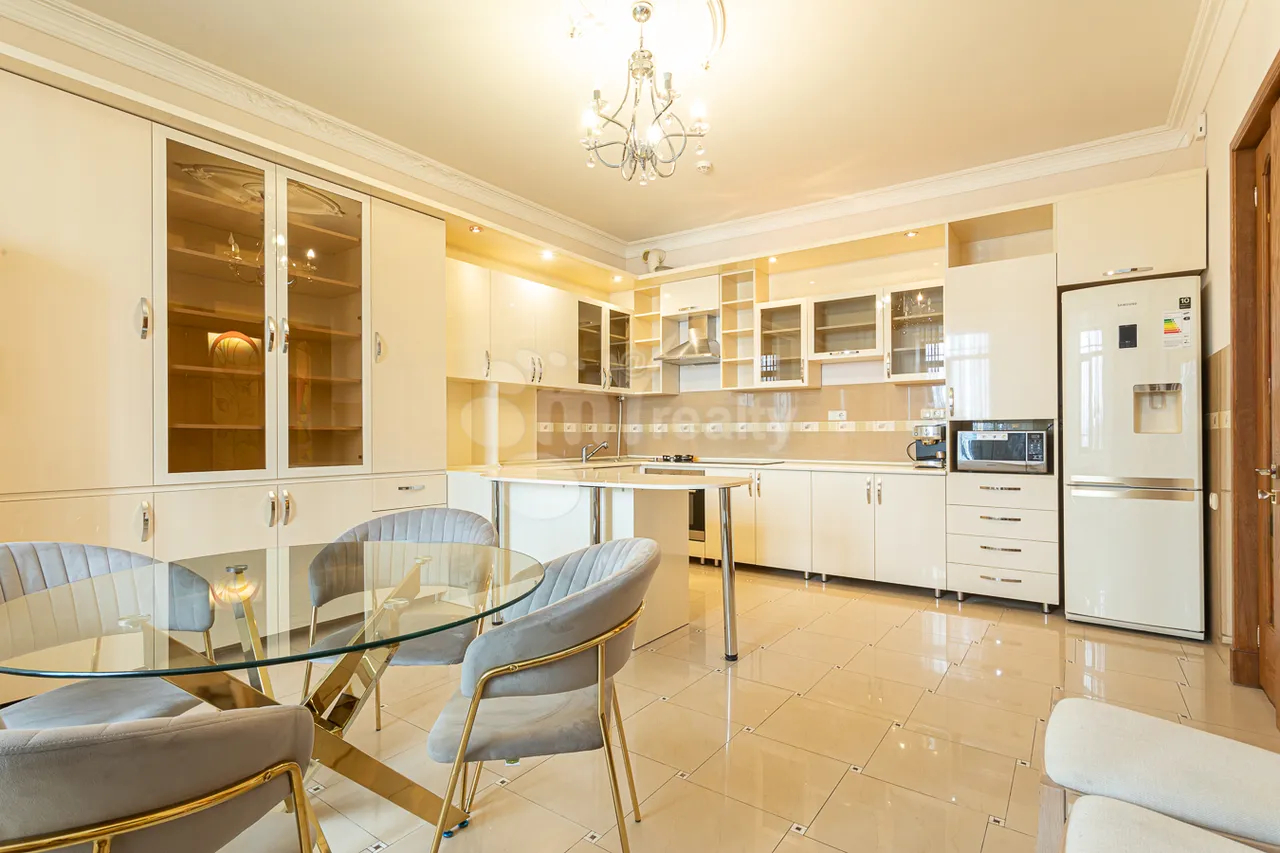 House for sale Tsarav Aghbyur St, Avan Yerevan, 159132