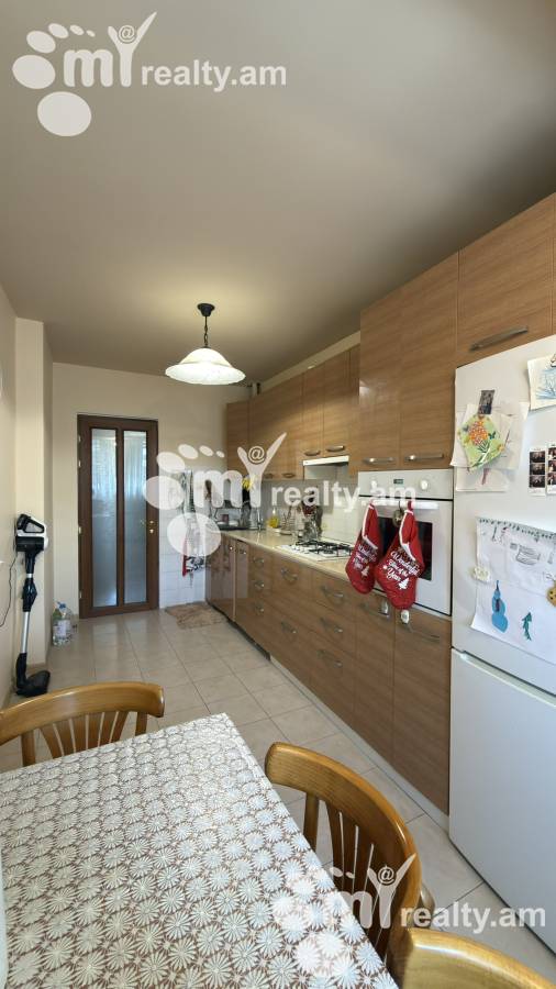 Купить 2 комнатную квартиру Мамиконянц ул, Арабкир Ереван, 159186