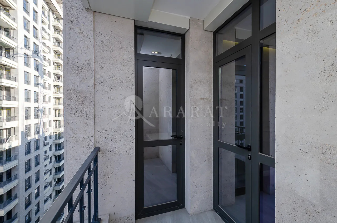 3 սենյականոց բնակարան  Արշակունյաց պող, Կենտրոն Երևան, 158814