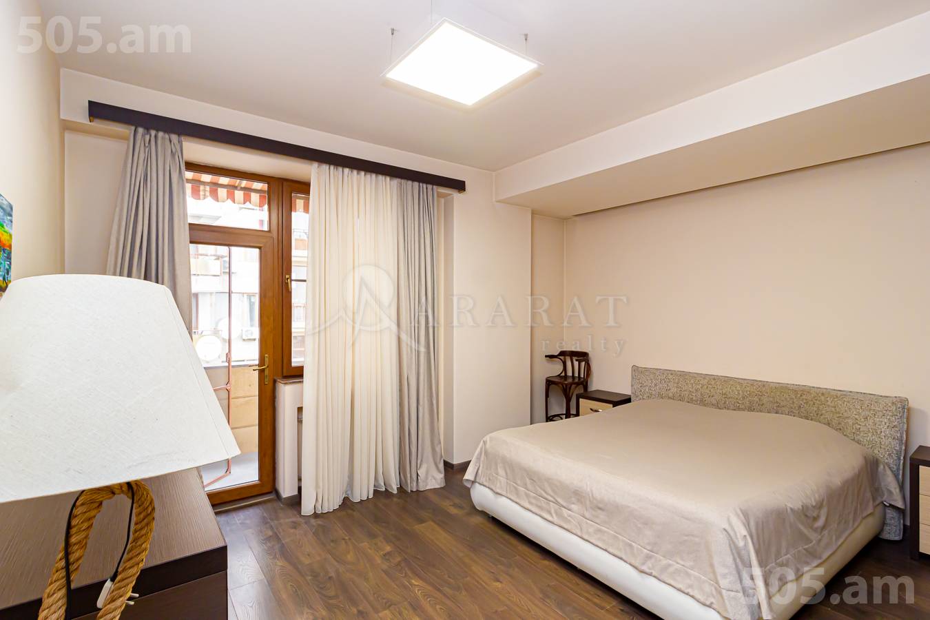 4 bedroom apartment for rent Antarayin St, Center Yerevan, 153233