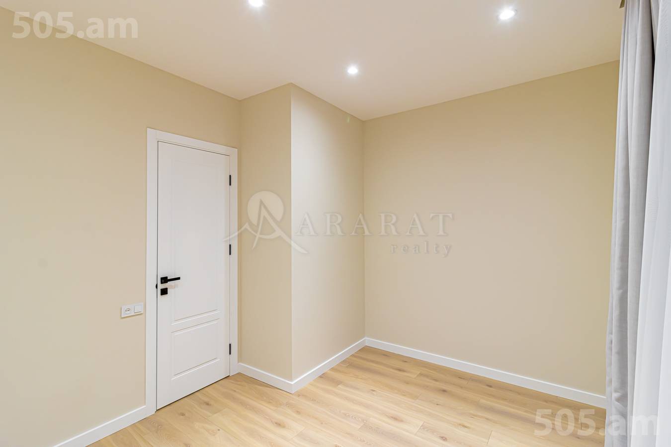 1 սենյականոց բնակարան  Հակոբյան փող, Արաբկիր Երևան, 154059