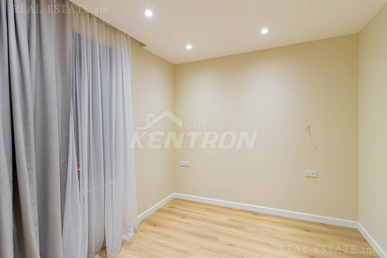 2 սենյականոց բնակարան  Հակոբյան փող, Արաբկիր Երևան, 154058