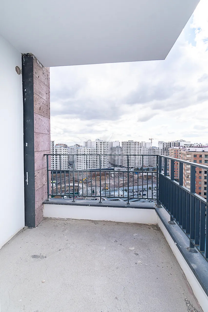 4 bedroom apartment for sale Adonts St, Arabkir Yerevan, 159468