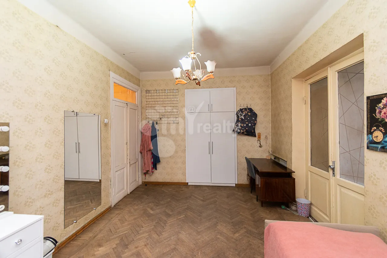 2 bedroom apartment for sale خیابان موسکوویان, مرکز شهر ایروان, 160190