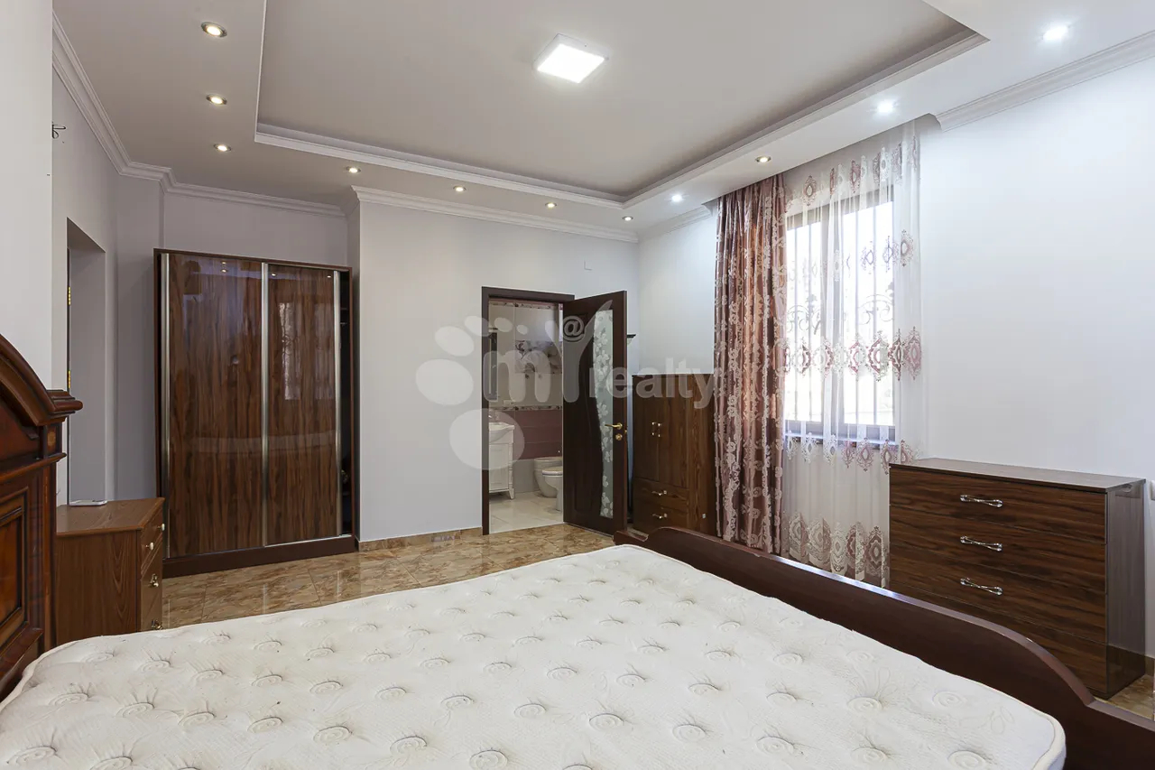 House for rent خیابان داوتاشِن بلوک 3, داوتاشِن ایروان, 161968
