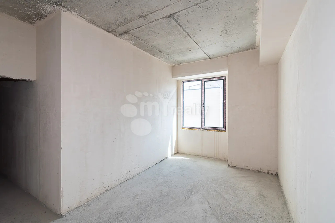 4 bedroom apartment for sale Griboedov St, Arabkir Yerevan, 160067