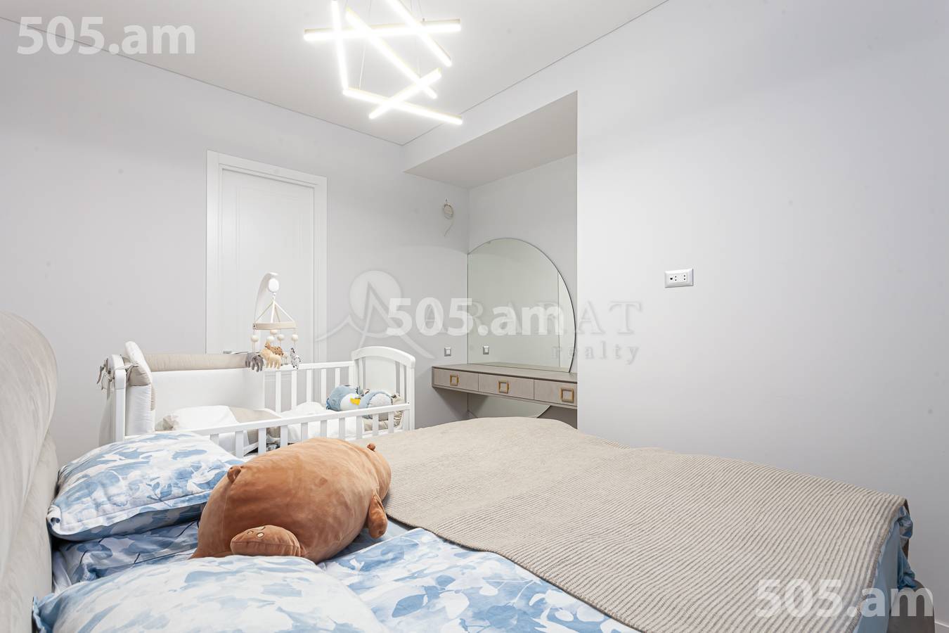 3 սենյականոց բնակարան  Ազատության պող, Արաբկիր Երևան, 151239