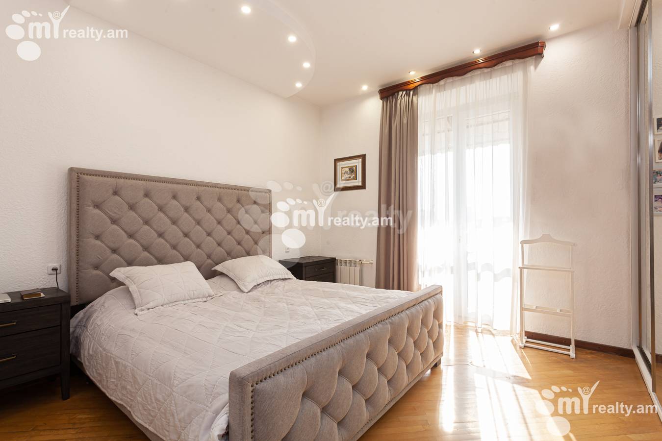 4 bedroom apartment for sale Tigran Mets Ave, Center Yerevan, 156079