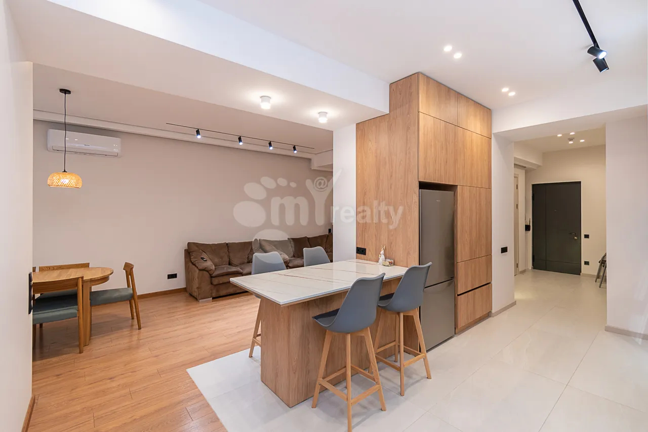 Купить 4 комнатную квартиру Хапанцян ул, Арабкир Ереван, 160276