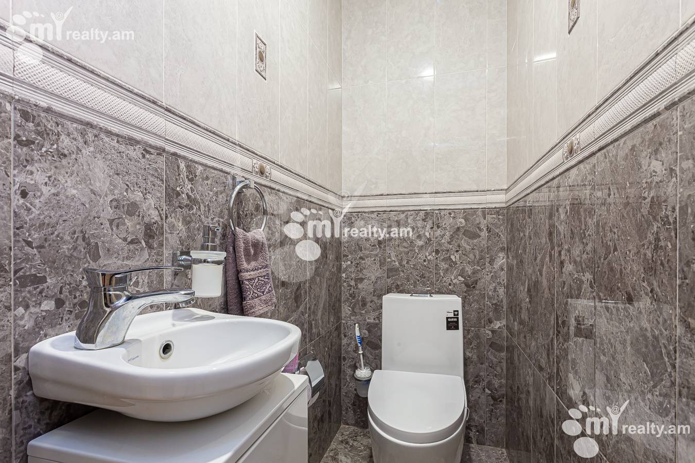 Купить 4 комнатную квартиру Аргишти ул, Центр Ереван, 143488