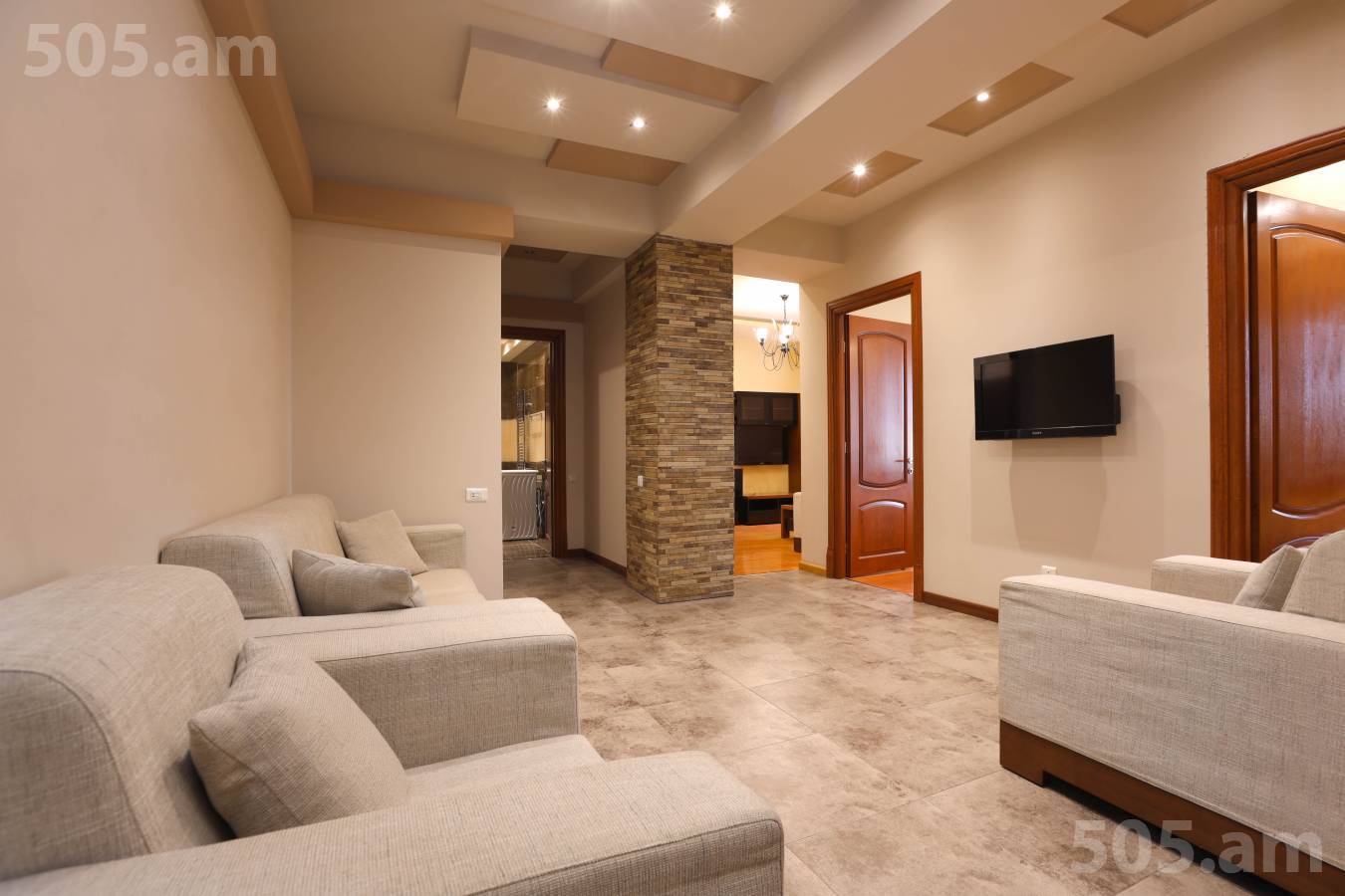 3 սենյականոց բնակարան  Պուշկինի փող, Կենտրոն Երևան, 152859