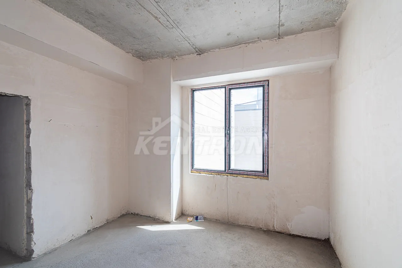 4 bedroom apartment for sale Griboedov St, Arabkir Yerevan, 160063