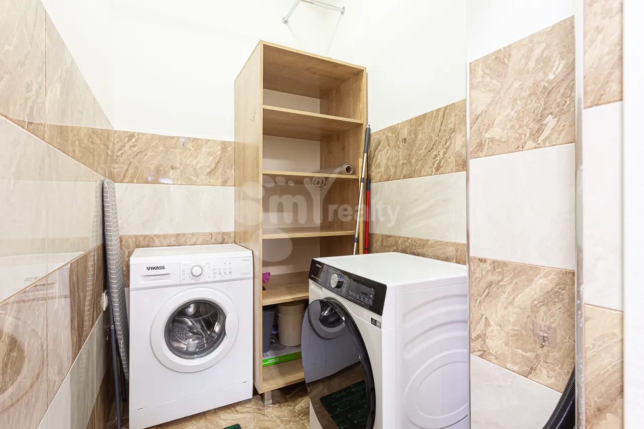 3 bedroom apartment for rent Sayat-Nova Ave, Center Yerevan, 161967