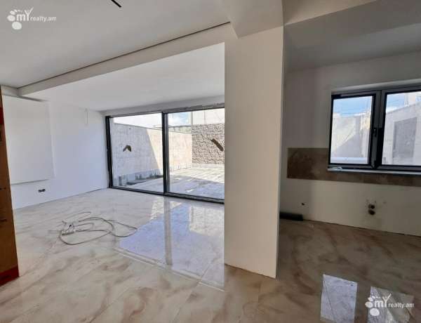 arandznatun-vacharq-Yerevan-Arabkir