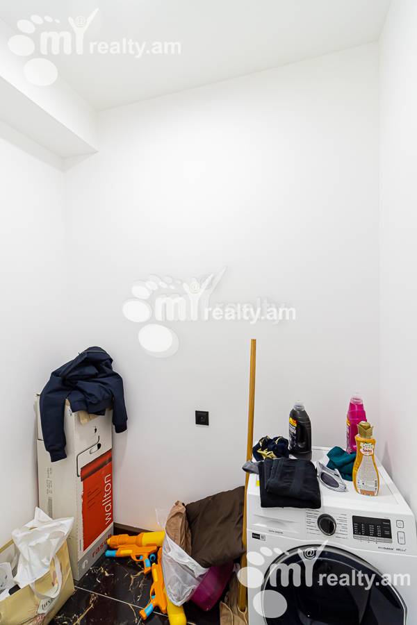 3 սենյականոց բնակարան  Միկոյան փող, Դավթաշեն Երևան, 153767