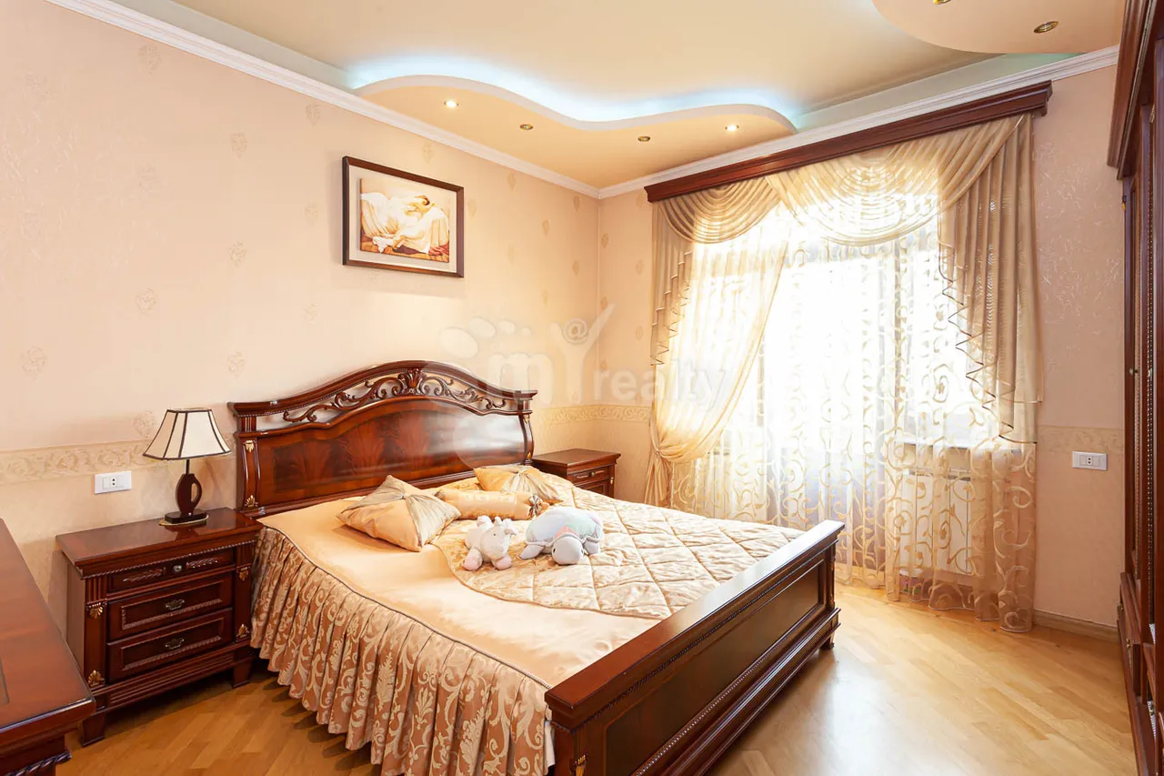 House for sale خیابان پیرومیان, داوتاشِن ایروان, 157263