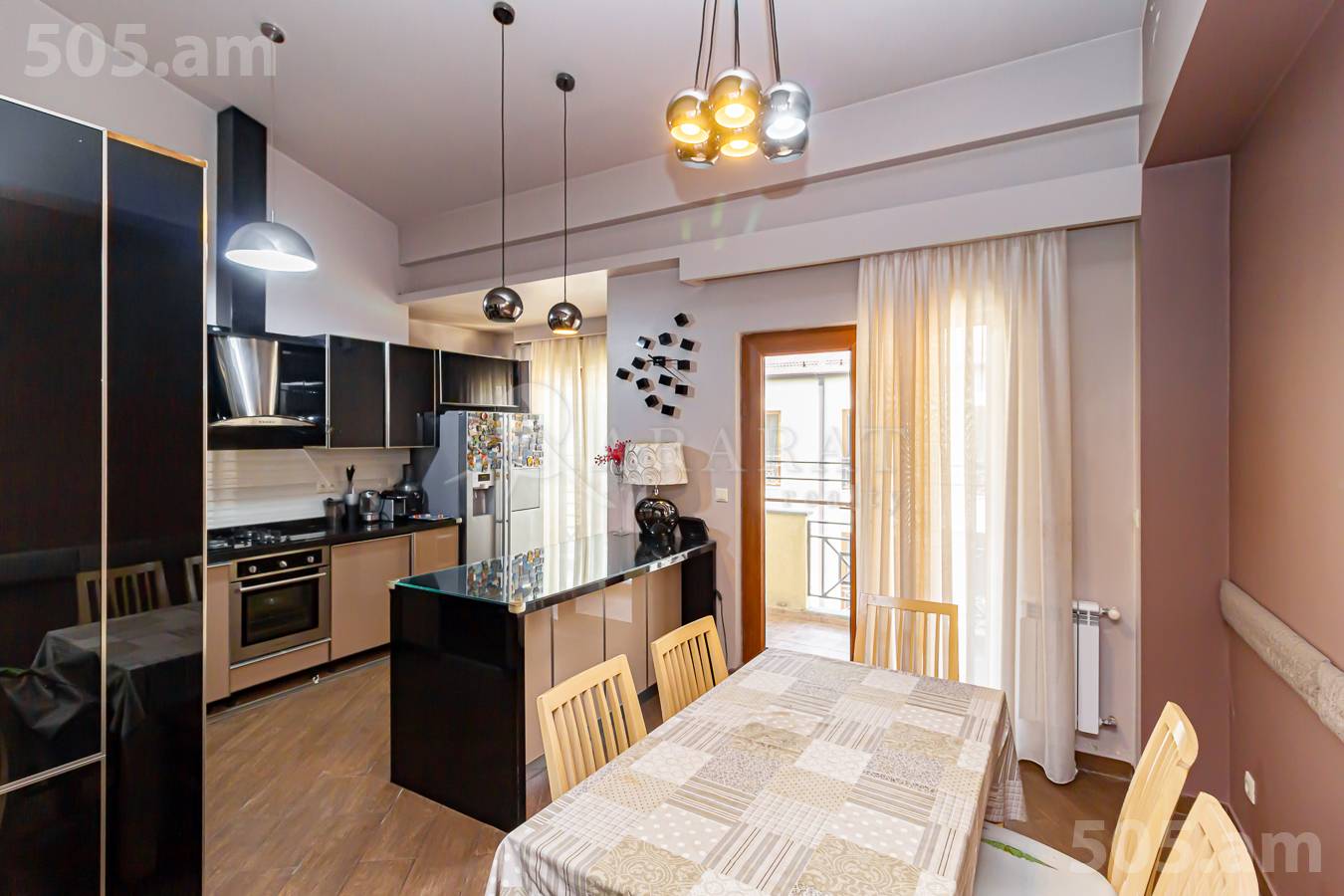 6 սենյականոց բնակարան  Ծարավ Աղբյուրի փող., Ավան Երևան, 152079