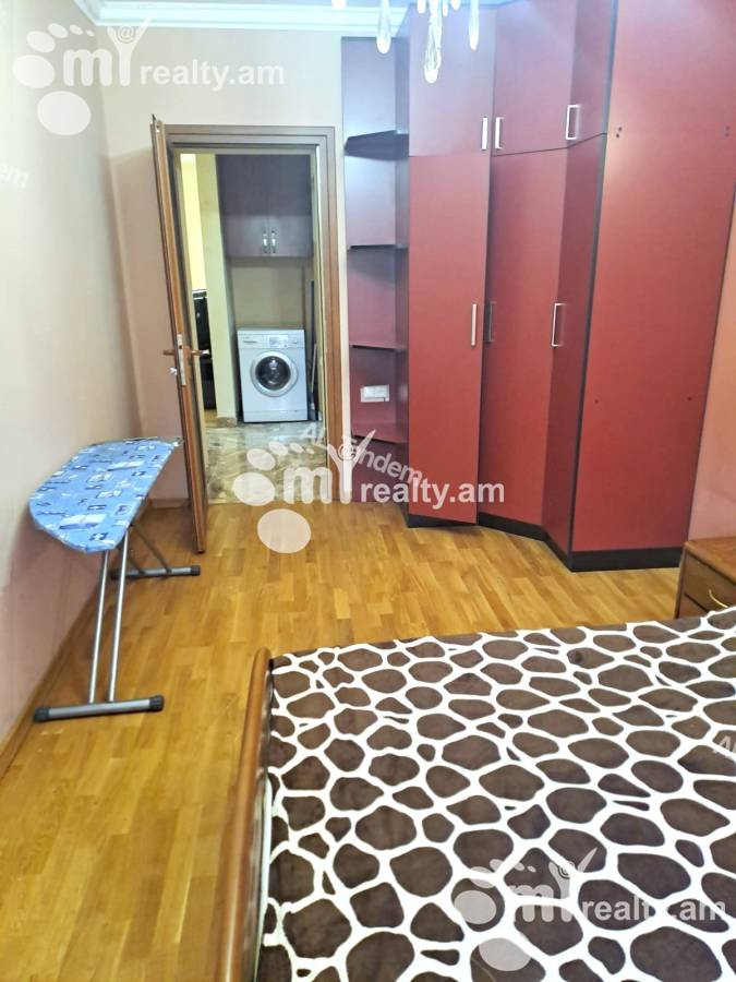 3 bedroom apartment for rent خیابان نعلبندیان, مرکز شهر ایروان, 153317