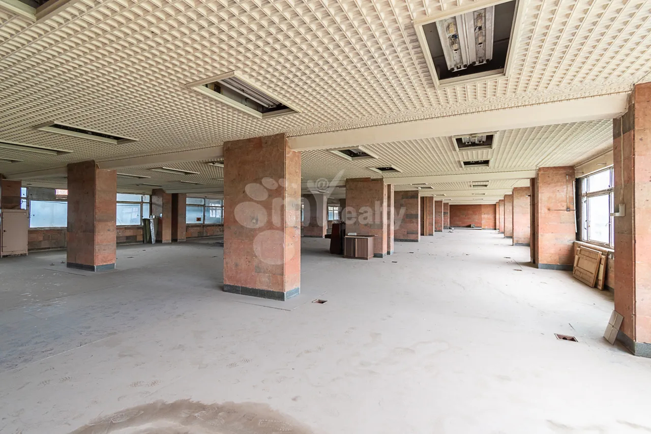Commercial property for sale Fuchik St, Ajapnyak Yerevan, 160372