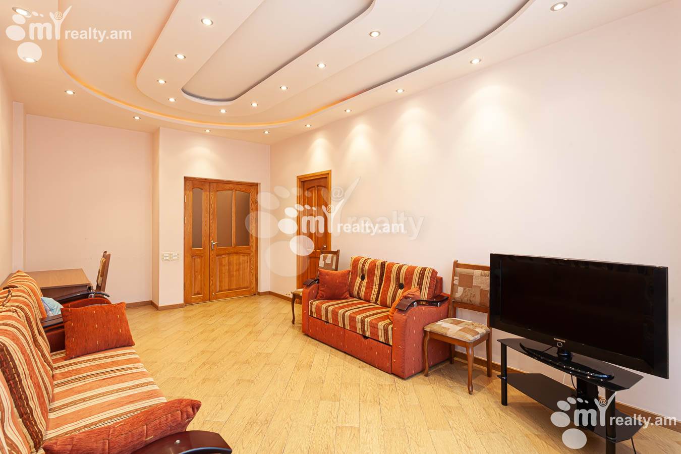 3 սենյականոց բնակարան վարձով Հյուսիսային պող, Կենտրոն Երևան, 153003