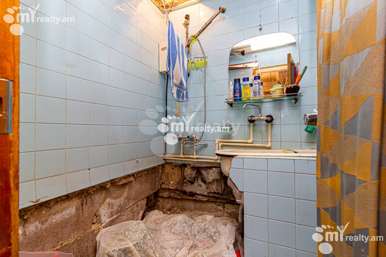 Купить 2 комнатную квартиру Заварян ул, Центр Ереван, 154228