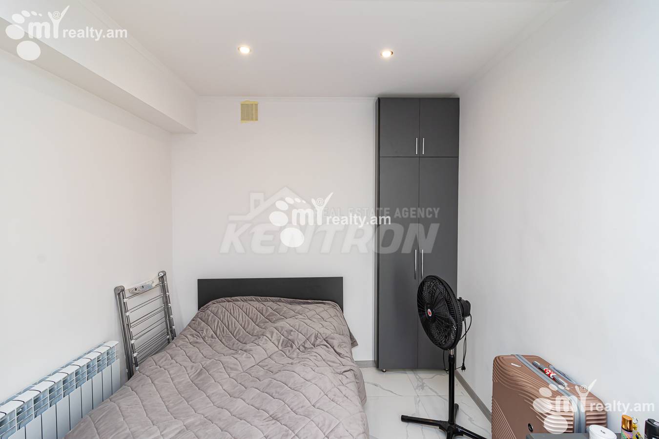 2 սենյականոց բնակարան  Զավարյան փող, Կենտրոն Երևան, 153073