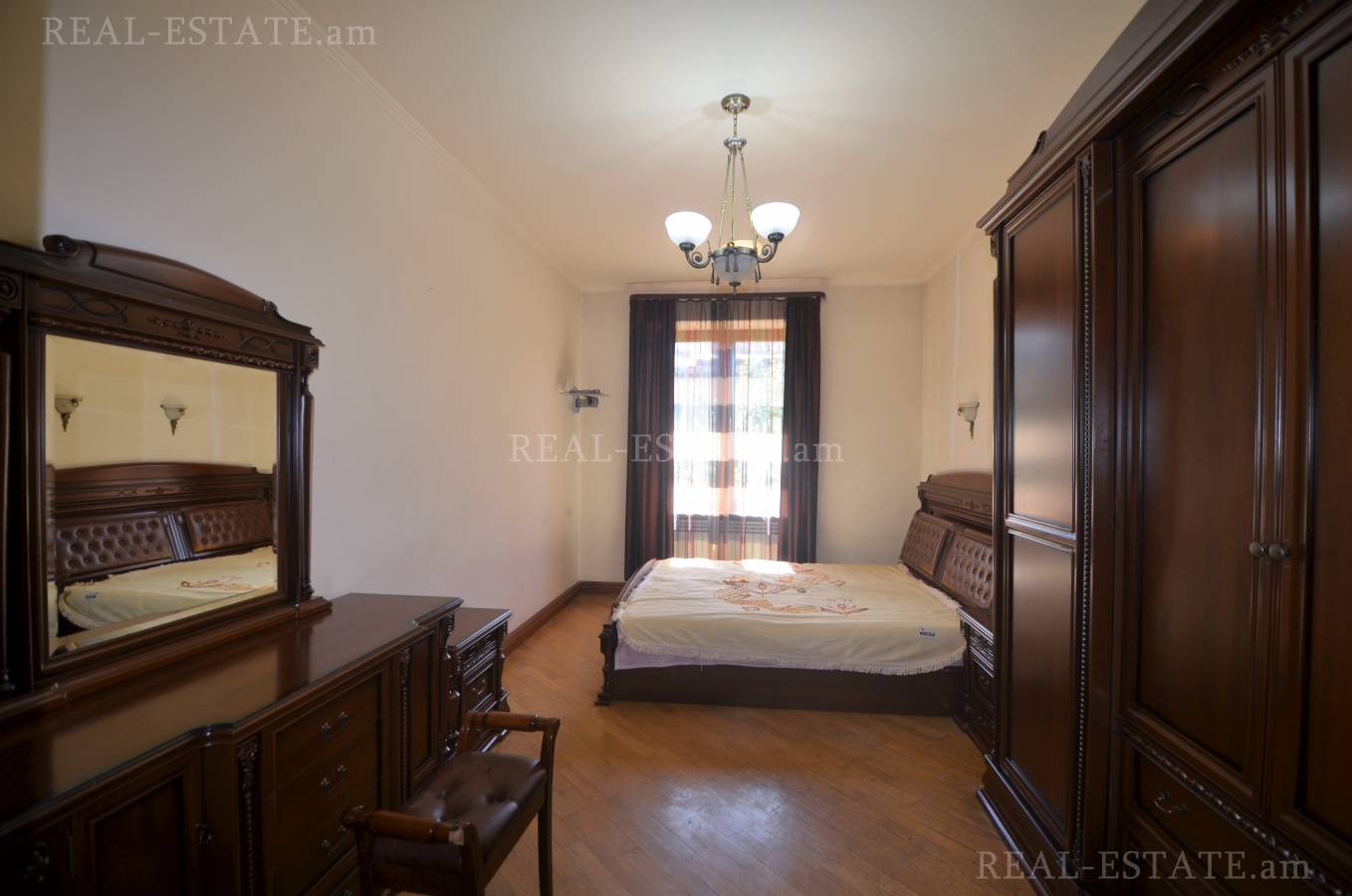 2 սենյականոց բնակարան վարձով Աբովյան փող, Կենտրոն Երևան, 113074