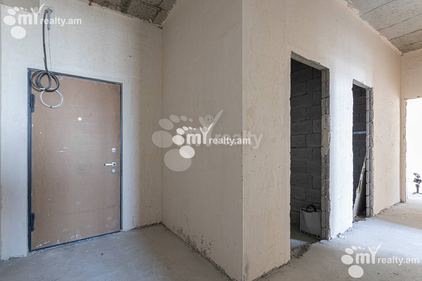 3 bedroom apartment for sale Halabyan St, Ajapnyak Yerevan, 156924