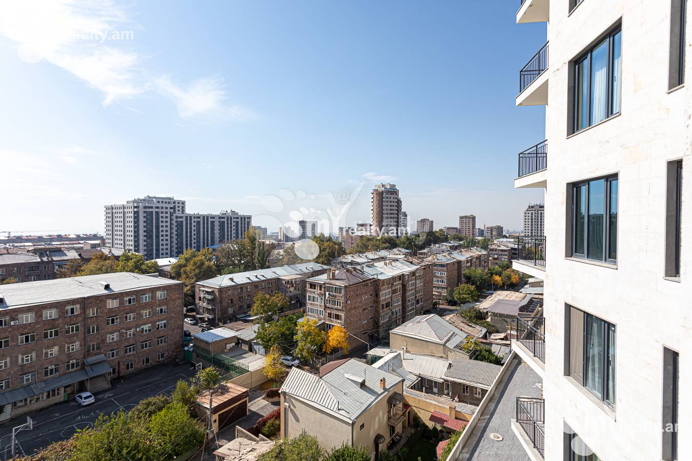 3 սենյականոց բնակարան վարձով Գրիբոեդովի փող, Արաբկիր Երևան, 157033