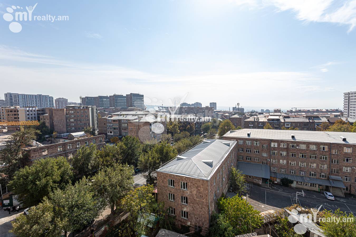 3 սենյականոց բնակարան վարձով Գրիբոեդովի փող, Արաբկիր Երևան, 157033