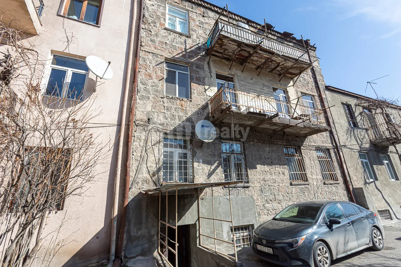 Commercial property for sale Abovyan St, Center Yerevan, 158522