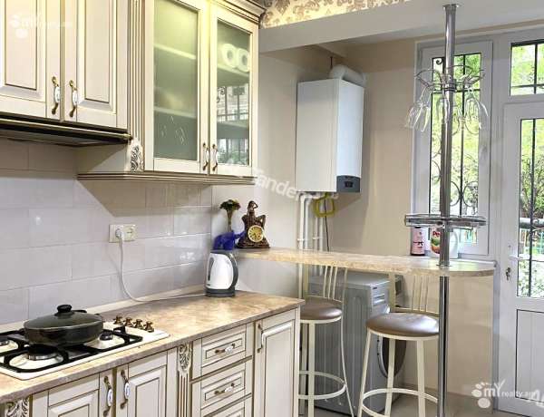 3-bedroom/apartment-for-rent/Sundukyan+St/Arabkir/Yerevan