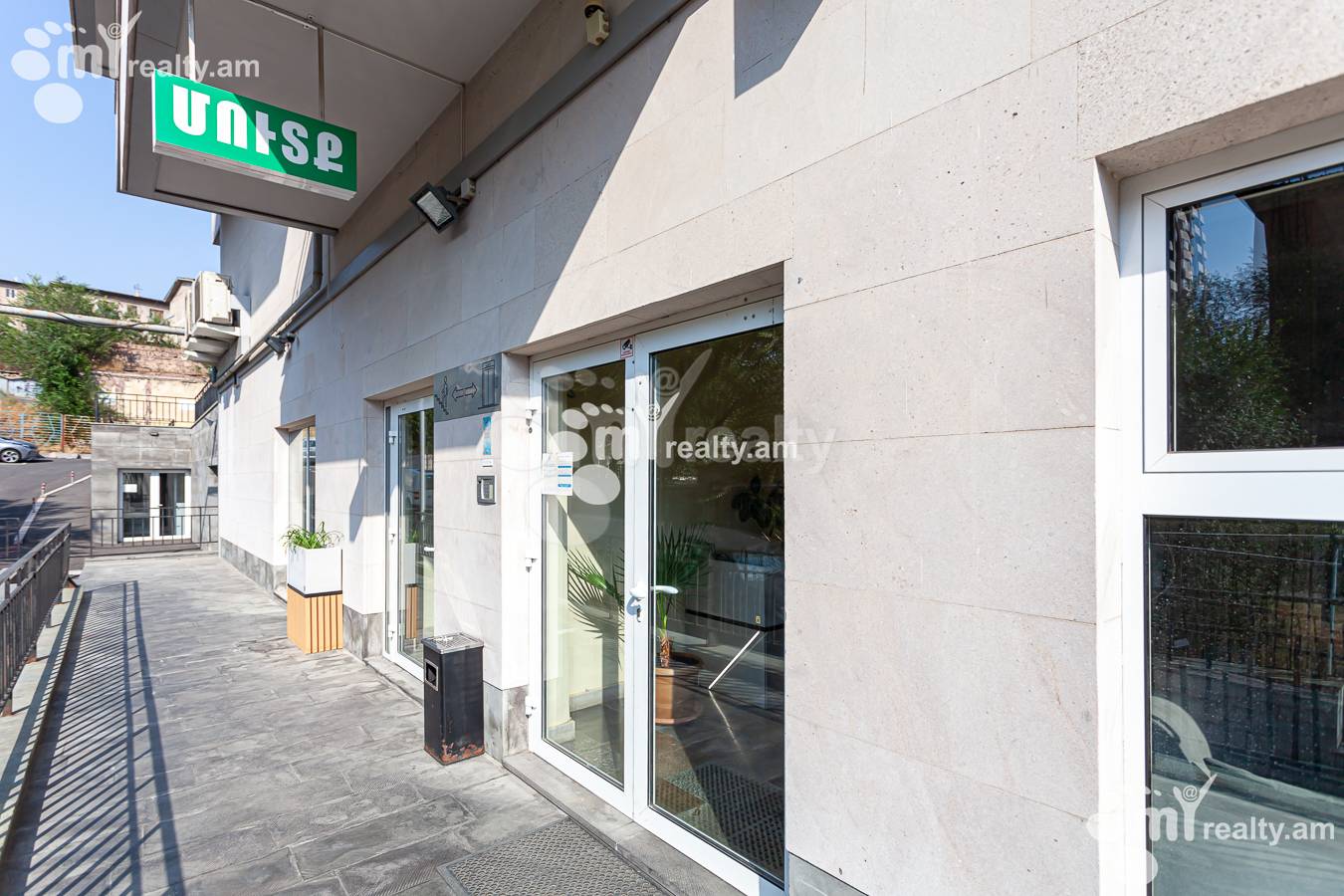 3 bedroom apartment for sale Sevak St, Kanaqer-Zeytun Yerevan, 156073