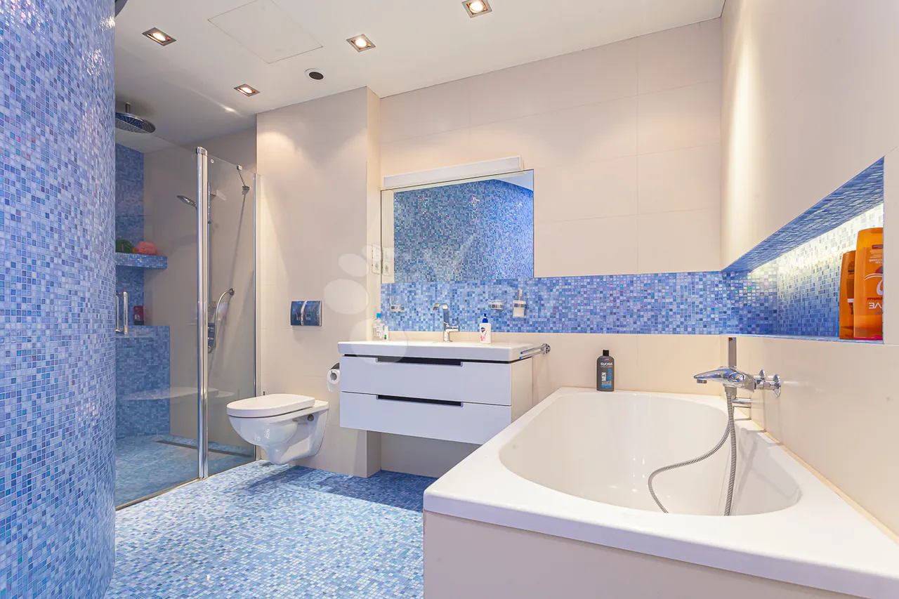 4 սենյականոց բնակարան վարձով Վարդանանց փող, Կենտրոն Երևան, 158842