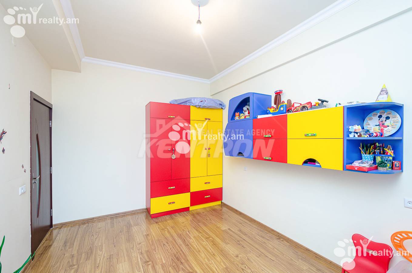 4 bedroom apartment for sale Tsarav Aghbyur St, Avan Yerevan, 151914