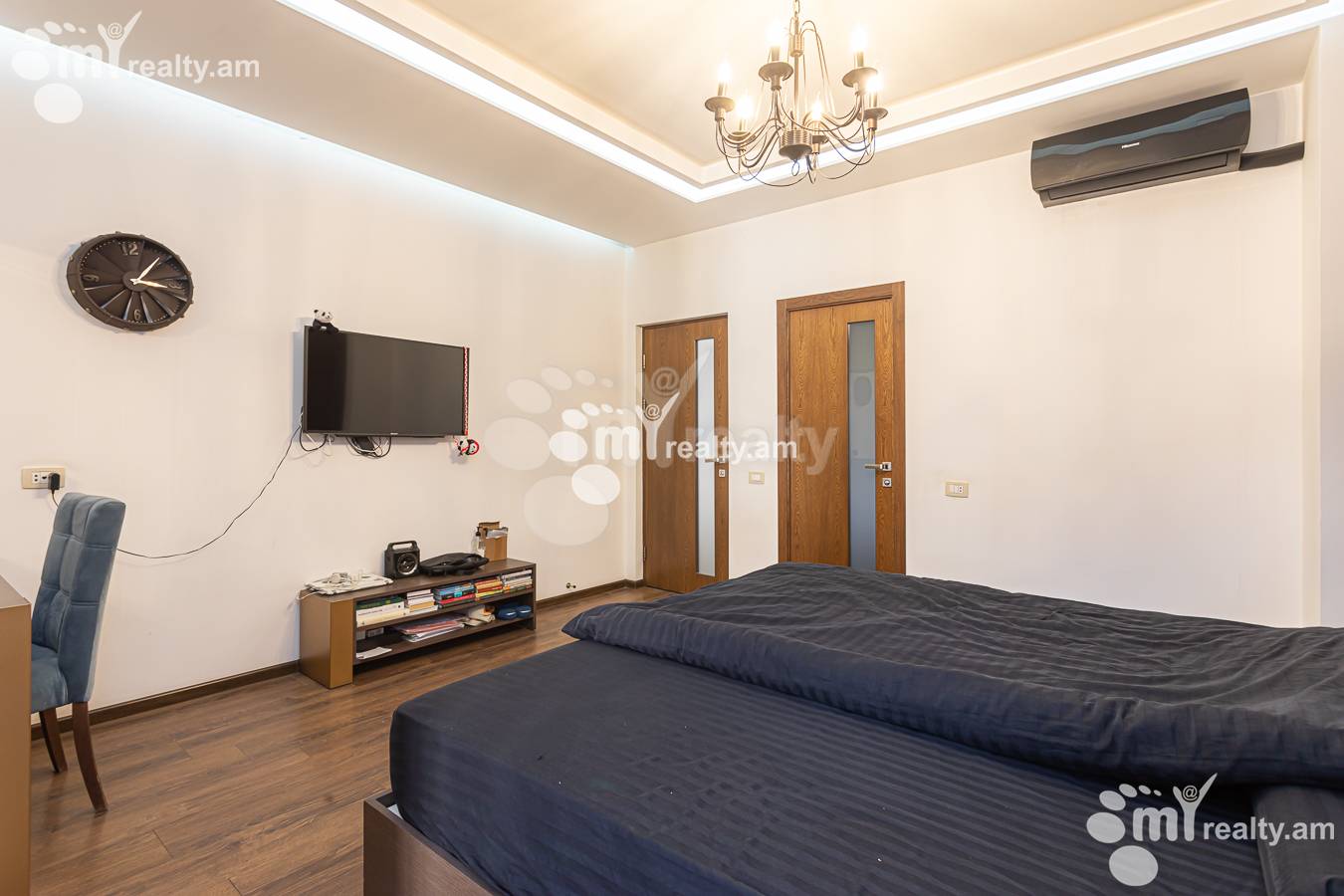 House for sale Lusinyants street, Center Yerevan, 157170