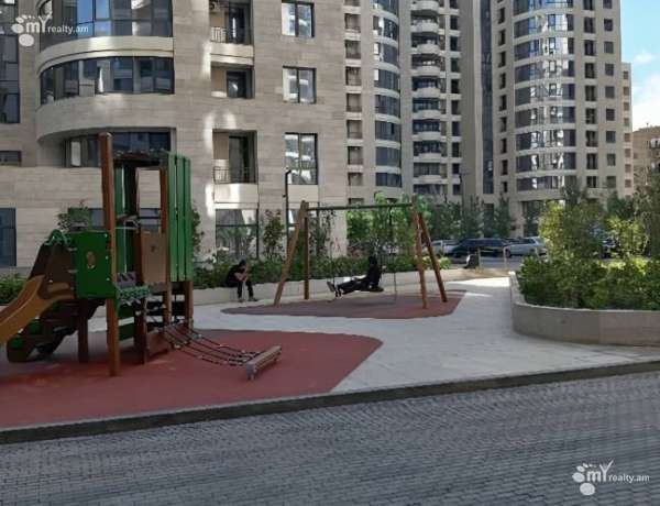 2-senyakanoc-bnakaran-vacharq-Yerevan-Center