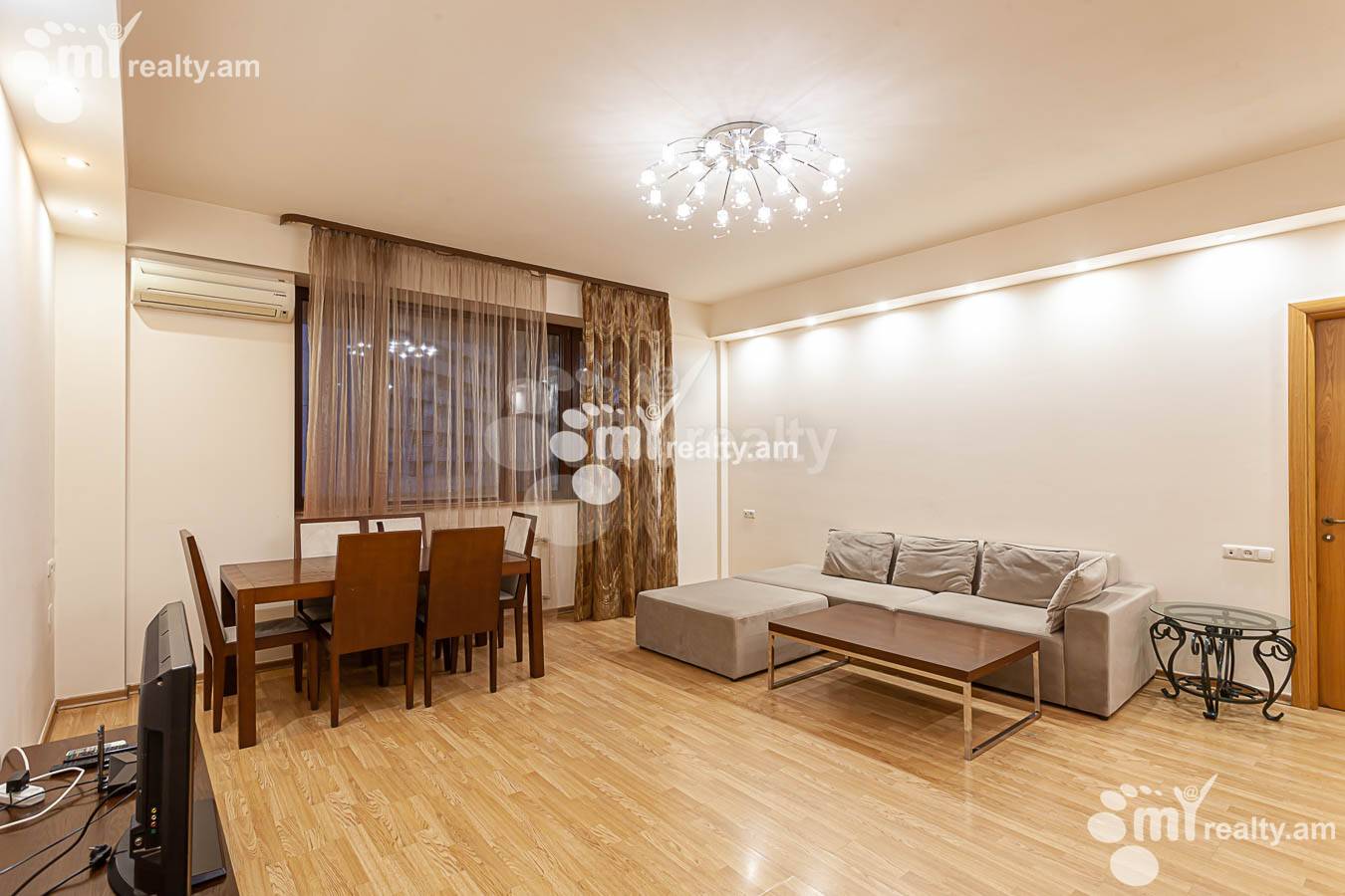 2 bedroom apartment for sale Saryan St, Center Yerevan, 154205