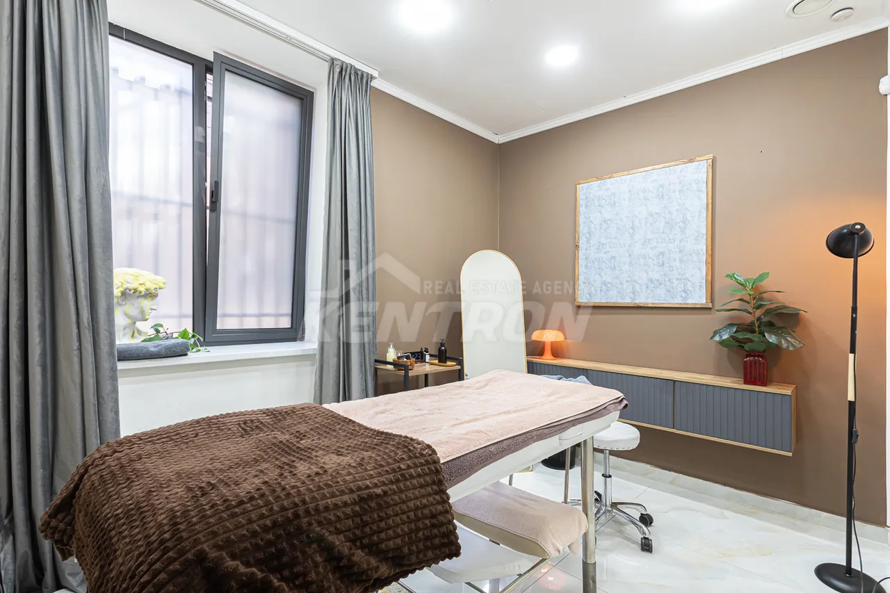 Commercial property for sale Tumanyan St, Center Yerevan, 157383