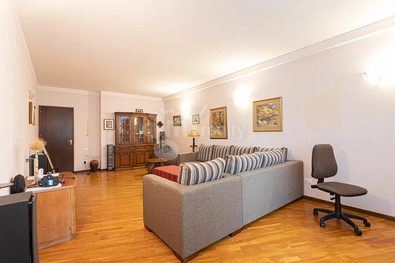 3 bedroom apartment for sale V.Papazyan St, Arabkir Yerevan, 159232