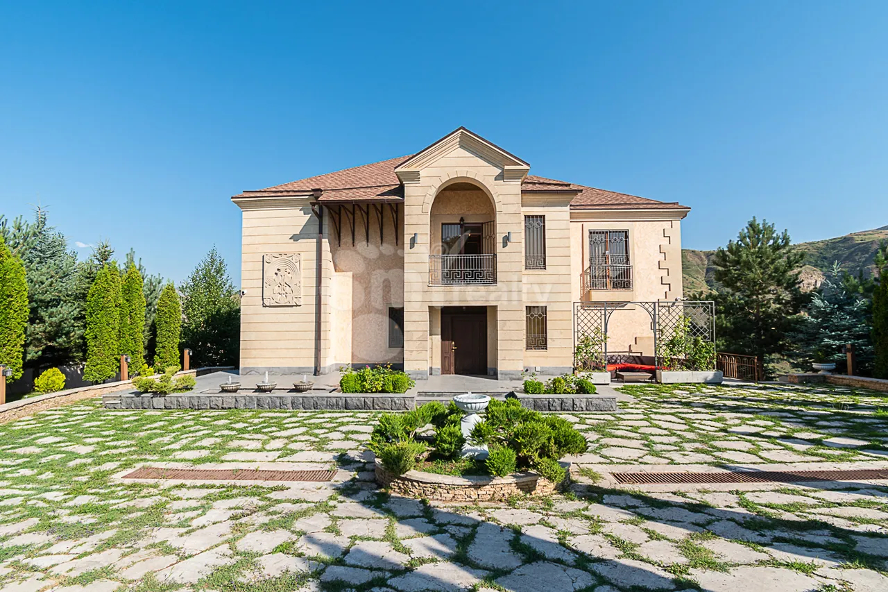 House for sale Garni, Garni Kotaïque, 161231