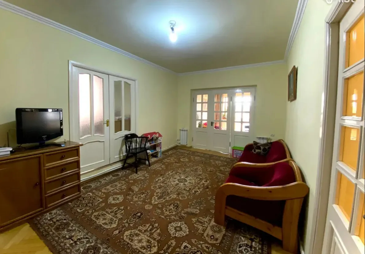 4 bedroom apartment for sale K. Ulnetsi St, Quanaquère-Zeytoun Yerevan, 161750