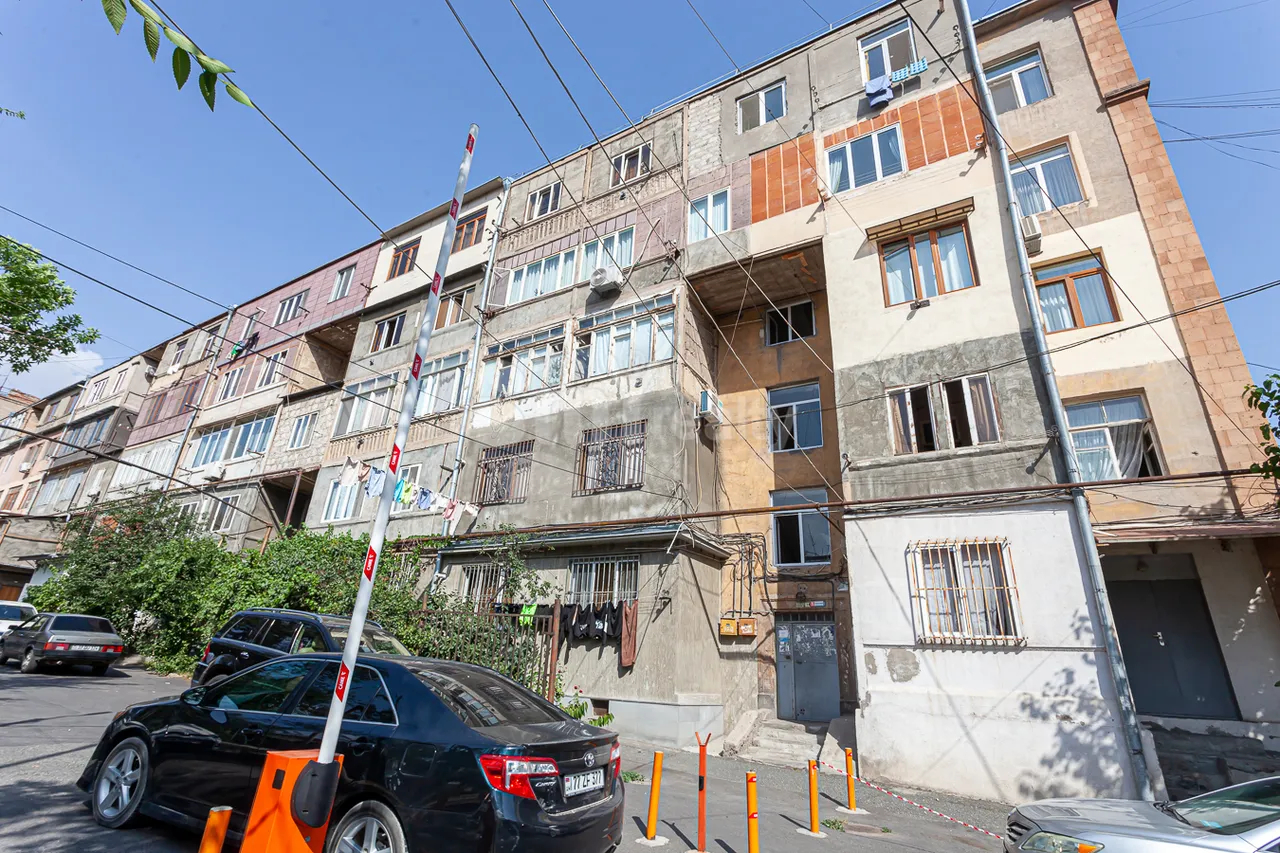 Купить 2 комнатную квартиру Азатутян пр, Арабкир Ереван, 157239