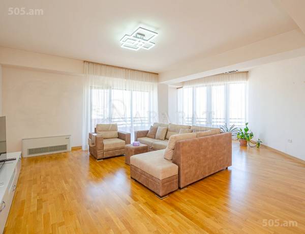 3-bedroom/apartment-for-sale/Leo+St/Center/Yerevan